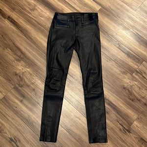 Black Emma leggings from DL1961